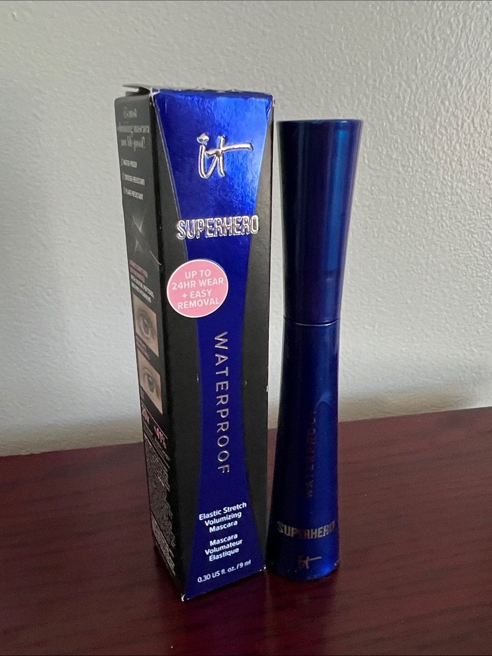 It Cosmetics Superhero Waterproof Mascara -Super Black